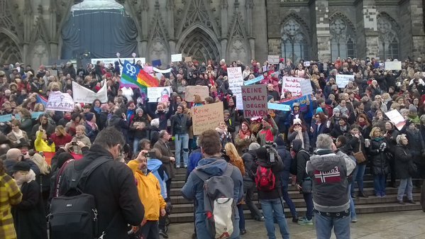 Manifestazione femminista e antirazzista a Colonia, 9 gennaio 2016