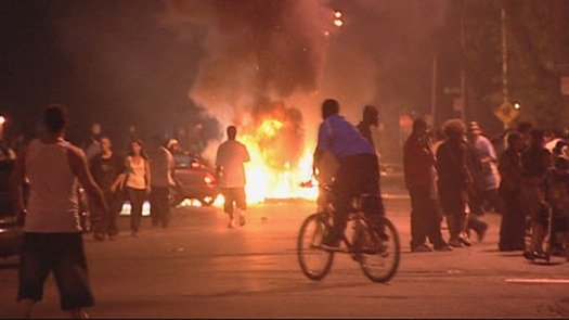 Scena da un riot qualsiasi (non è Genova)