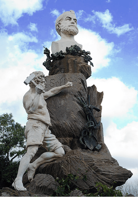 Monumento a Quintino Sella in Piazza Sella, Iglesias