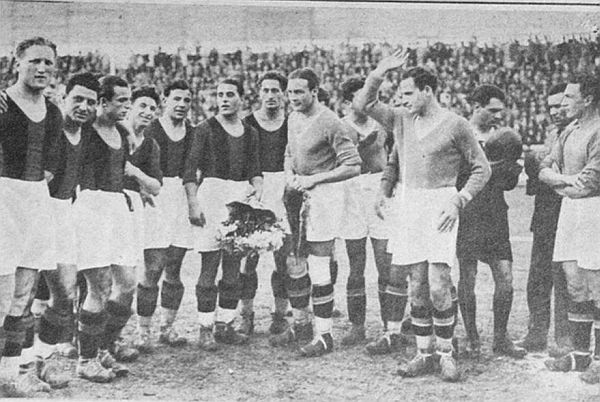 Derby Lazio - Roma, campionato 1929 - 1930, subito prima della partita.