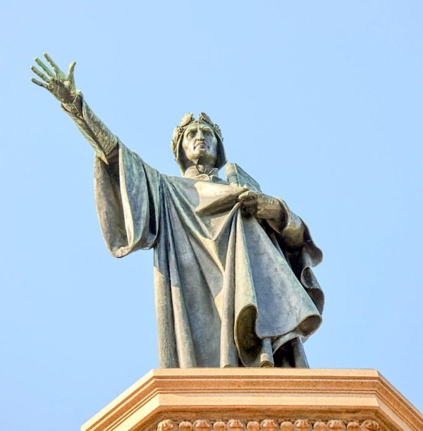 Trento. Monumento a Dante