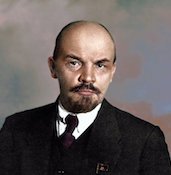 Dettaglio di una foto di Lenin colorata dall'artista brasiliana Marina Amaral.