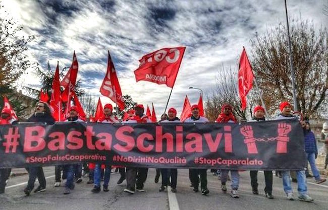 Basta schiavi