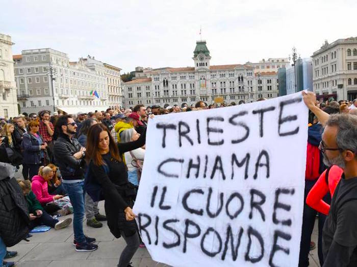 Dispositivi anti abbandono, la protesta dei contrari