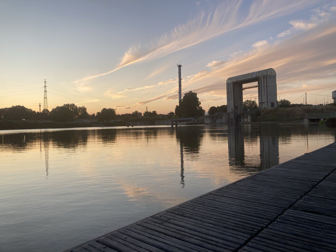 Gli uomini pesce al Centro canoa Beppe Mazza di Pontelagoscuro.